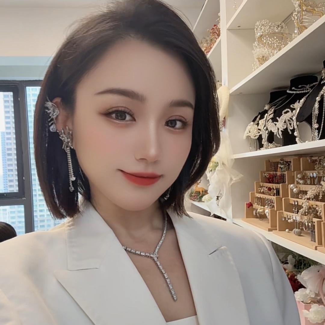 笑笑在这里🩵