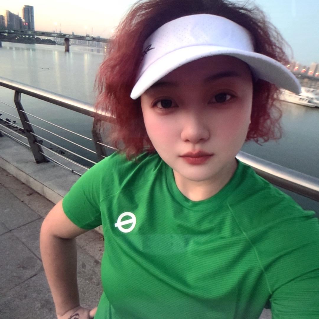 @狮子座女王🦁