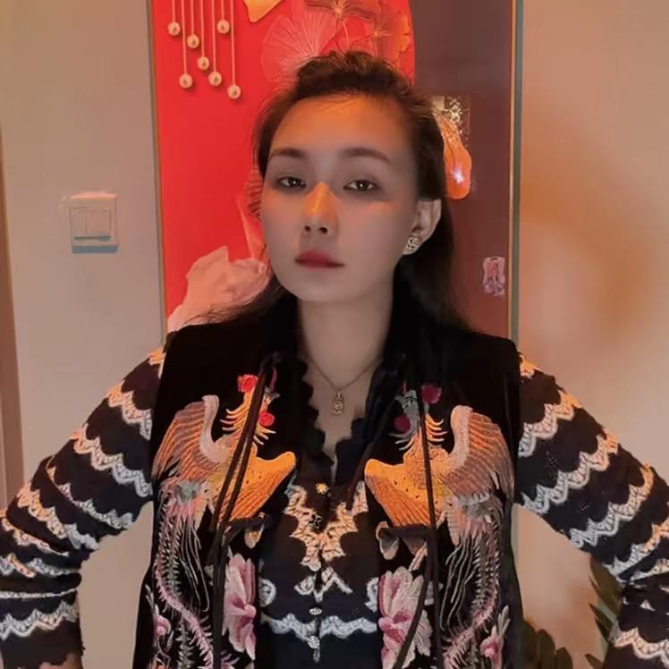 罗老板来啦