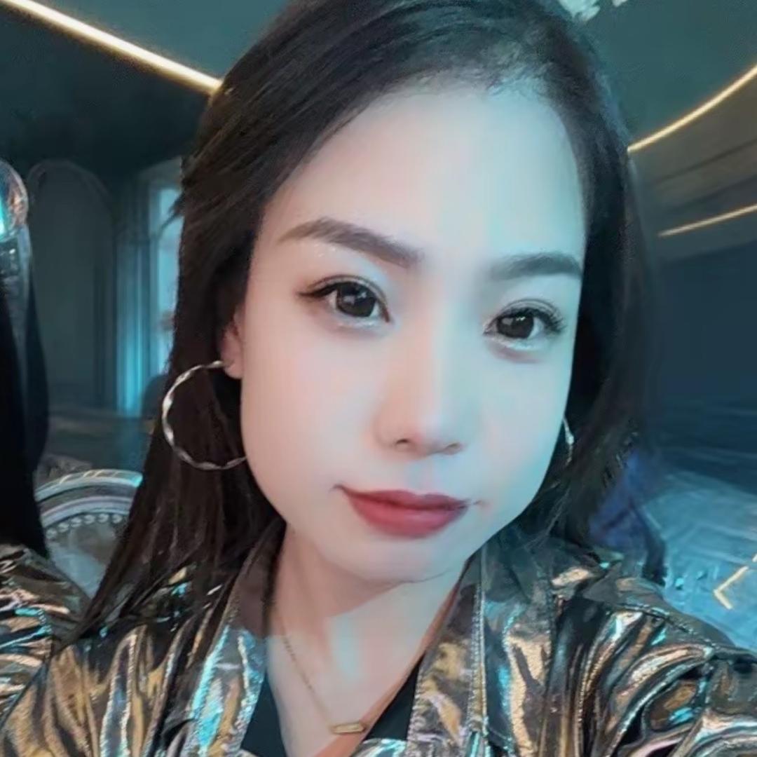 崔路鼓舞团副团长～是曼曼吖