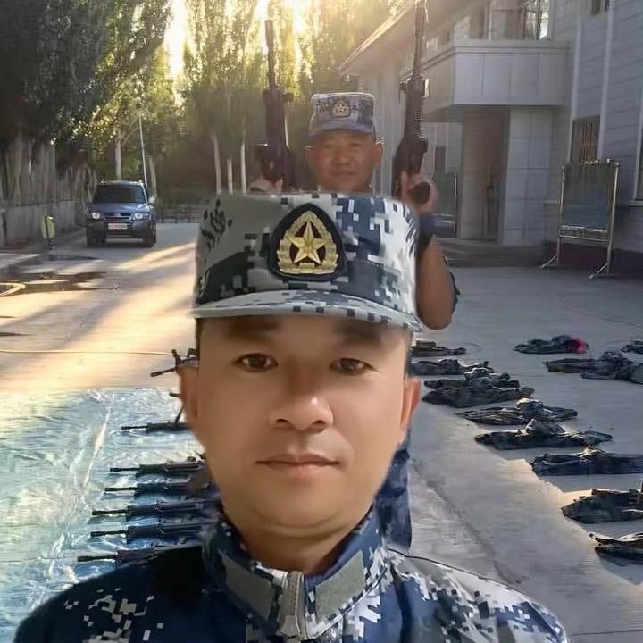 戈壁狼（军旅16载）