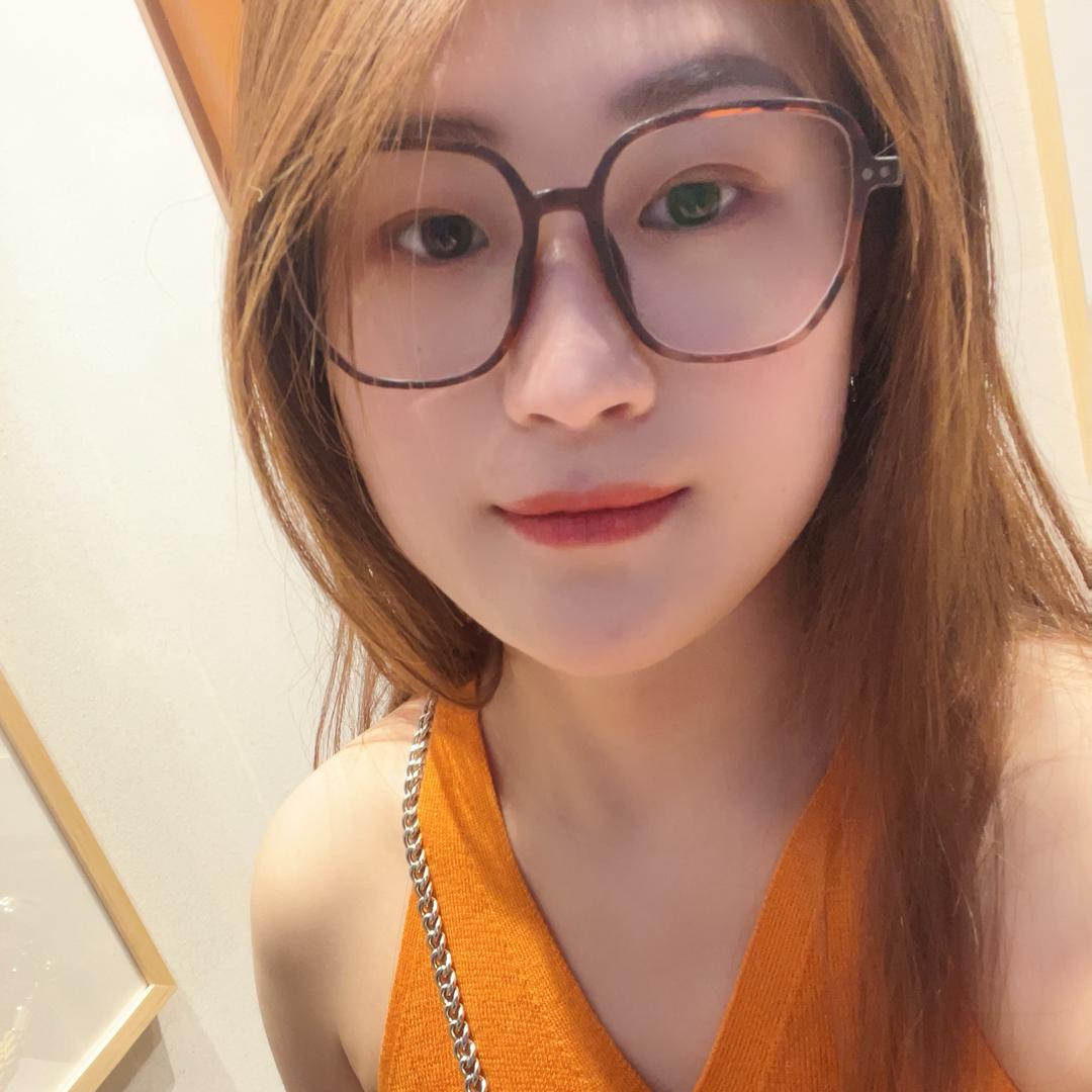 现实社会