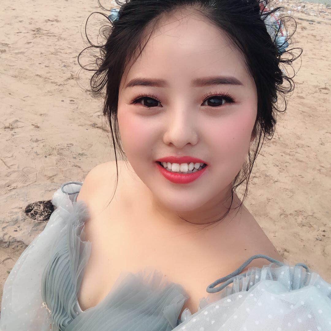 小卷毛的日常