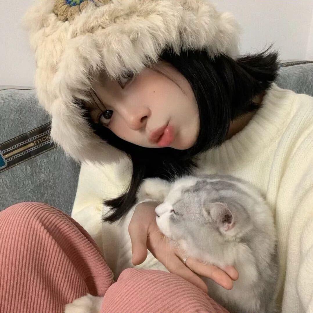 𝗪𝗶𝗻𝘁𝗲𝗿.🌨. 💭"