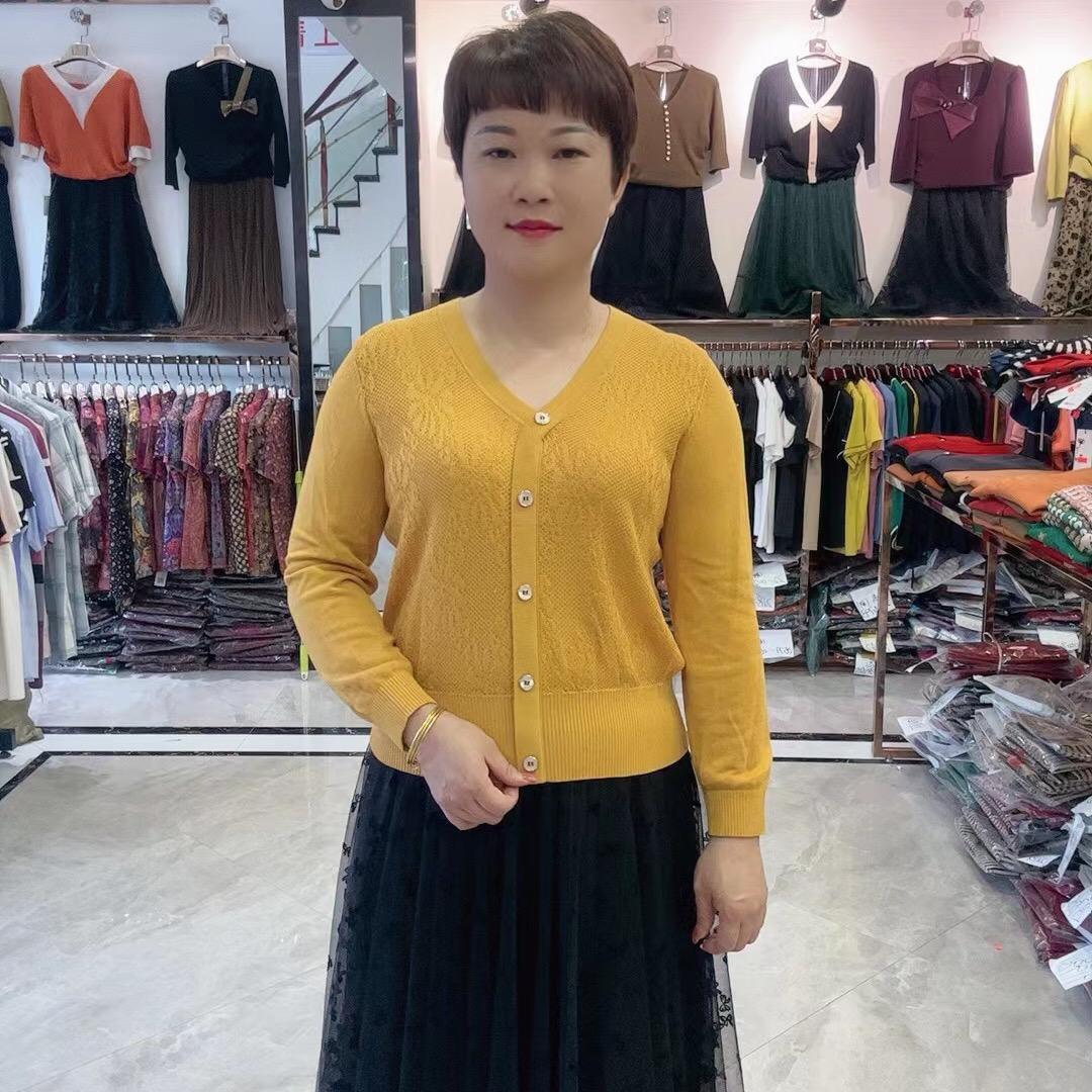 燕珍时装店 商品在店铺