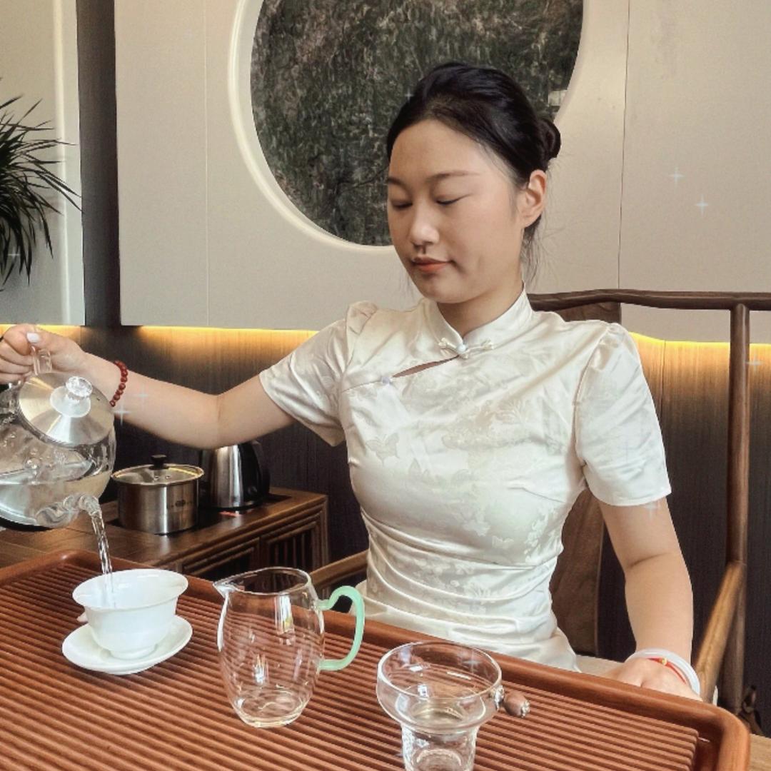华鼎茶社 小栩