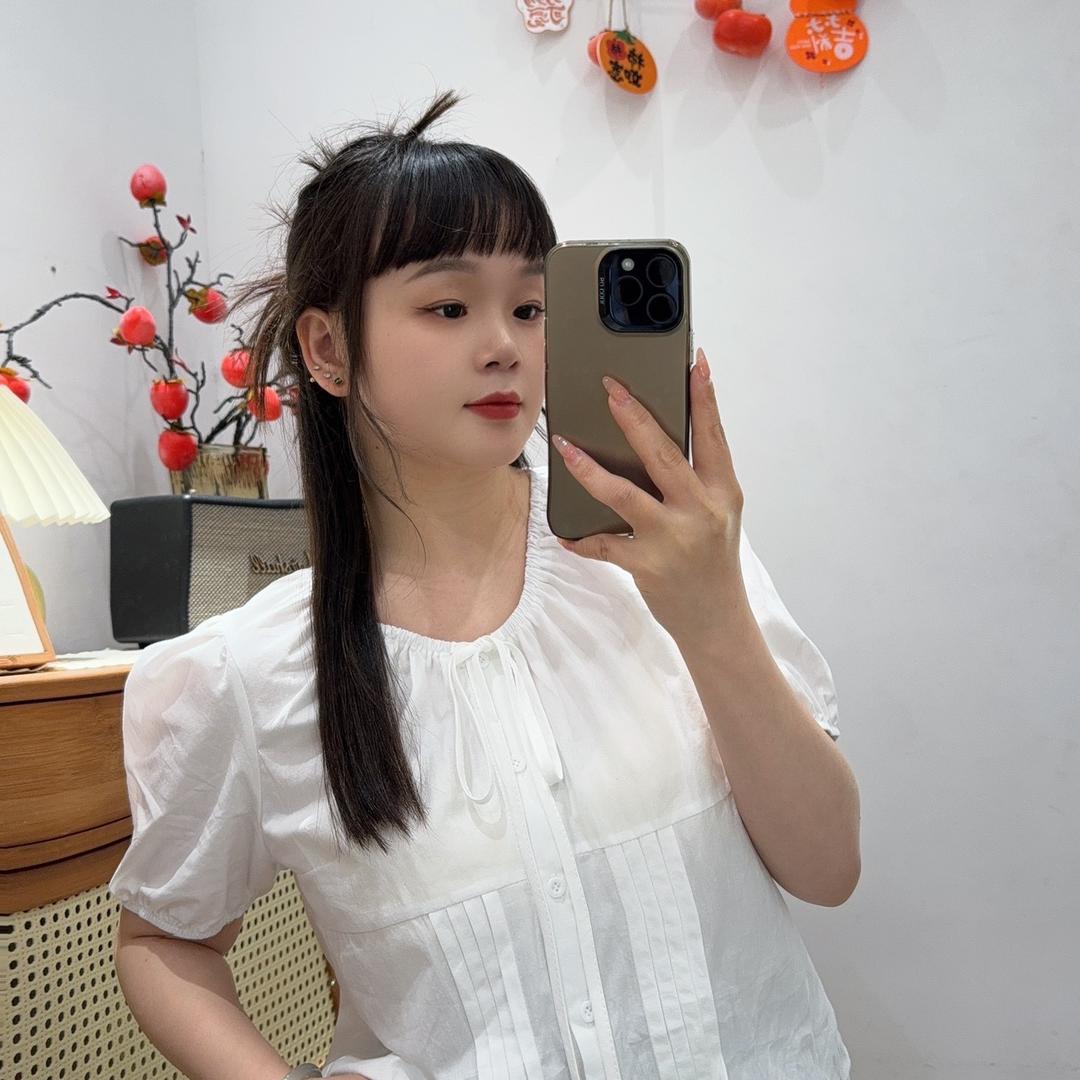 洪湖乐旖女装