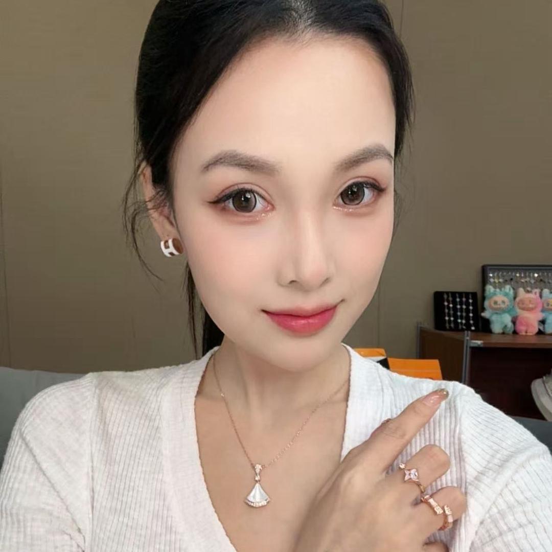 XINXIN 香港直供高货饰品