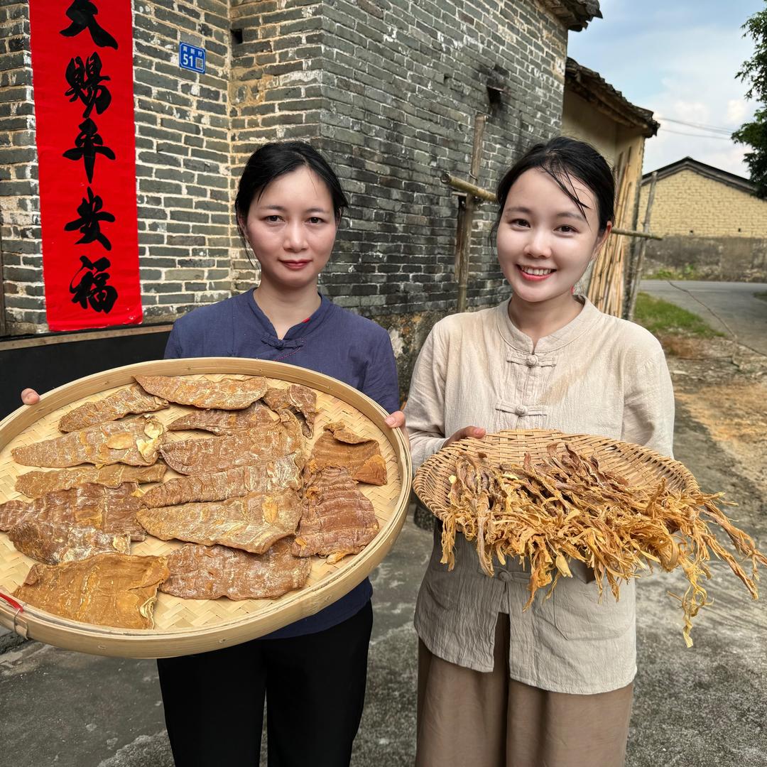 阳春田姑姑（沙姜妹）
