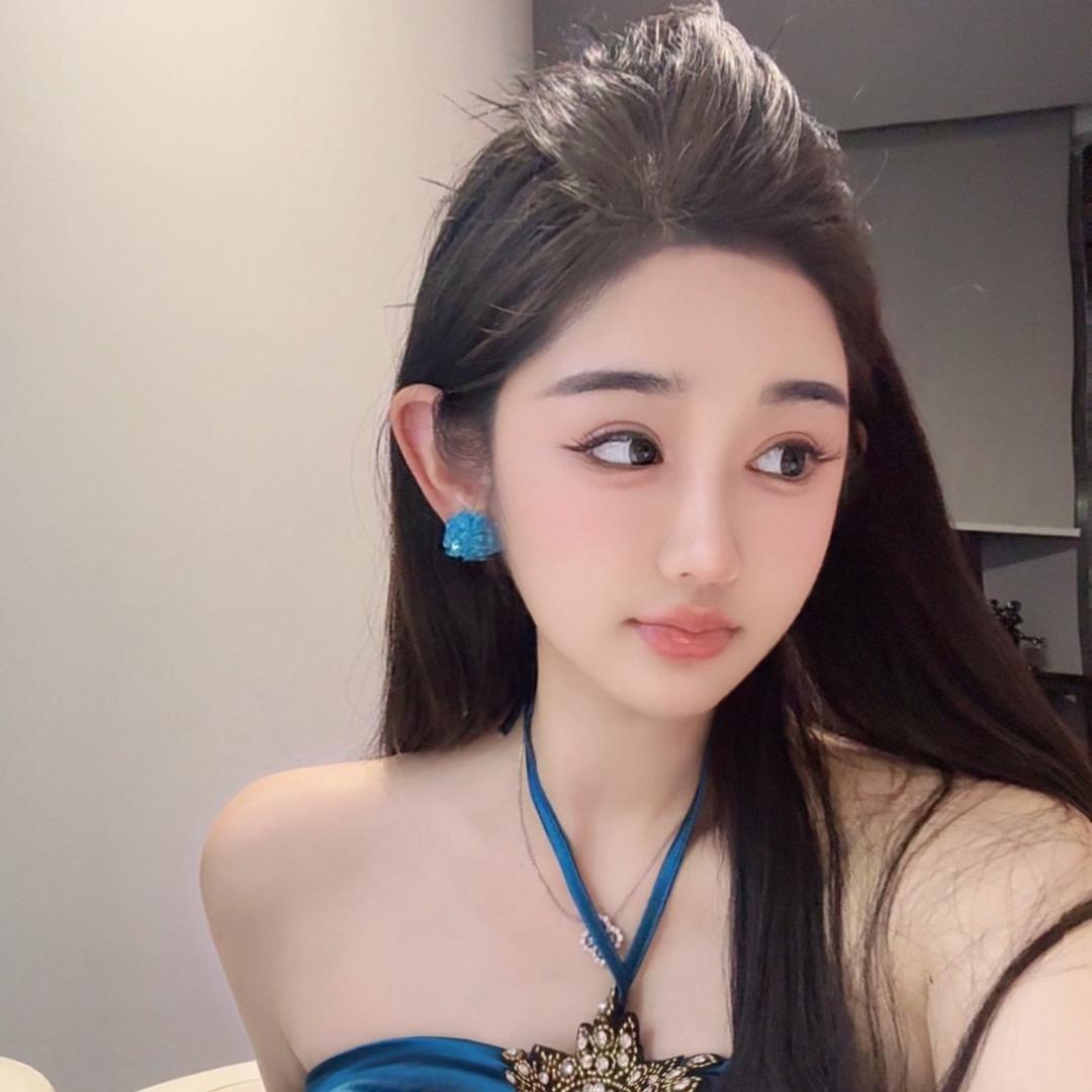 灿灿👾