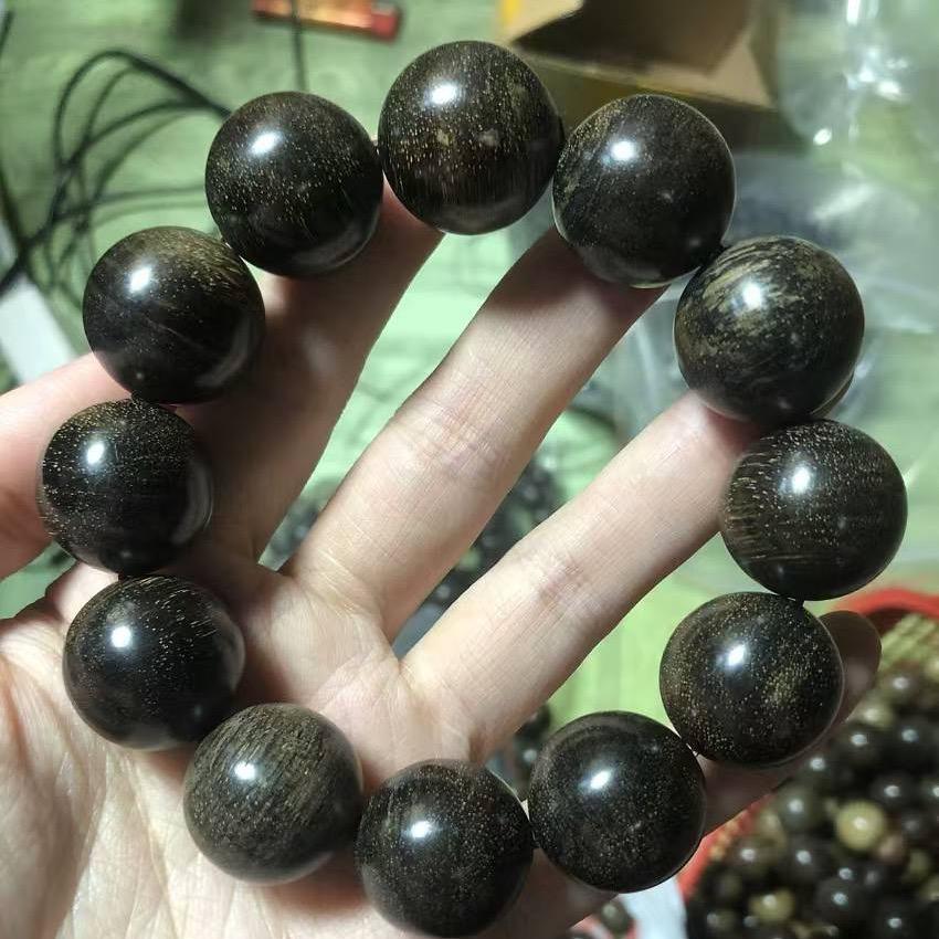 香木精选-贡木沉香