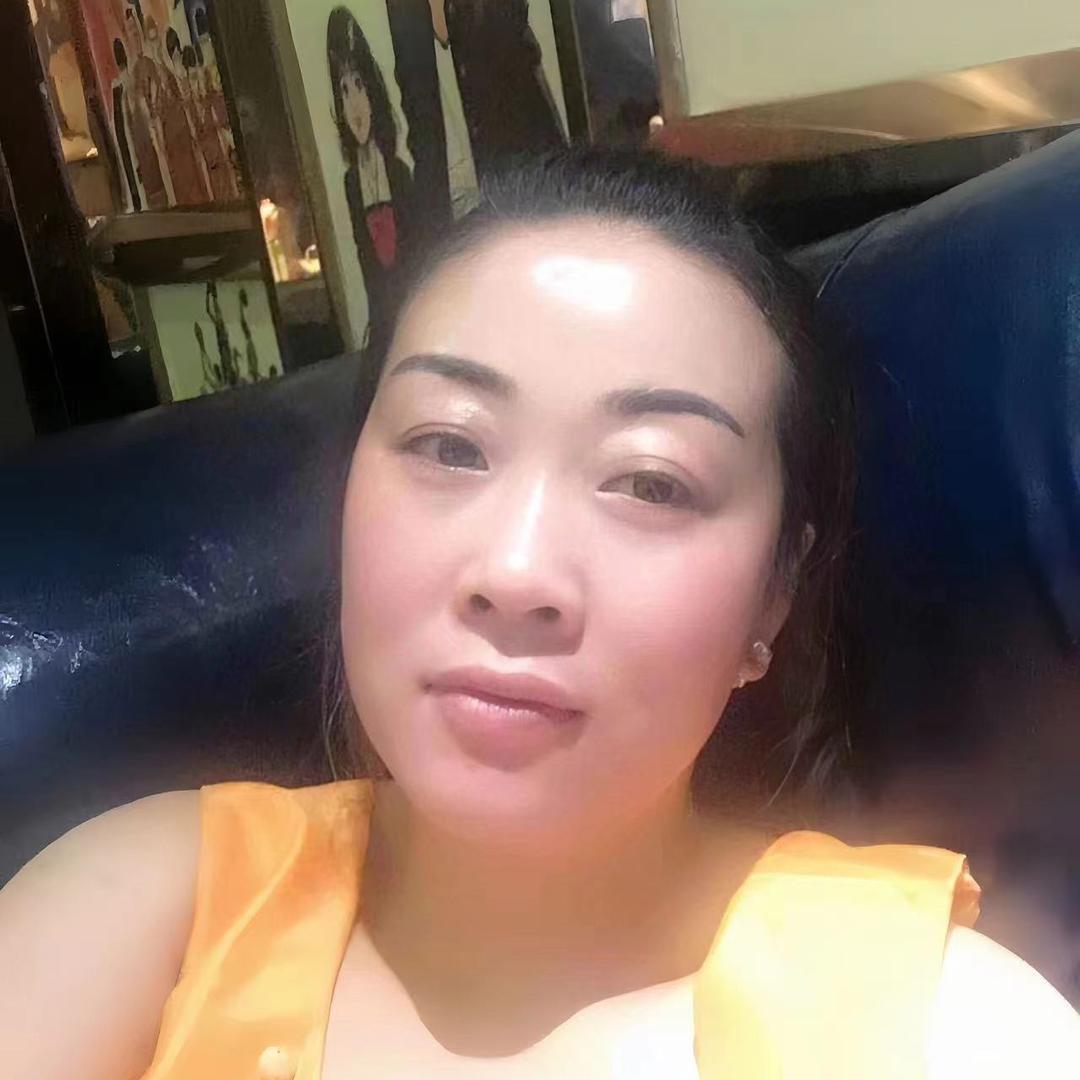 玲玲吖