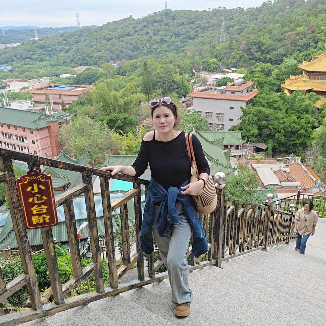 （普绿洁）洗衣液生产厂家