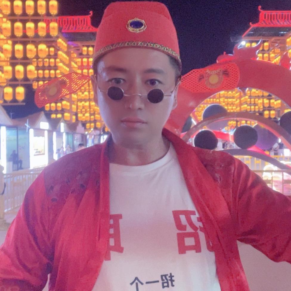 货拉拉司机伟哥