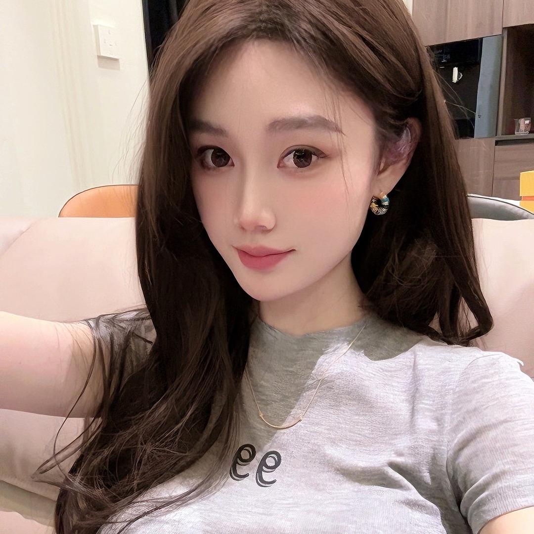 陈萍萍螺蛳粉火锅老板娘