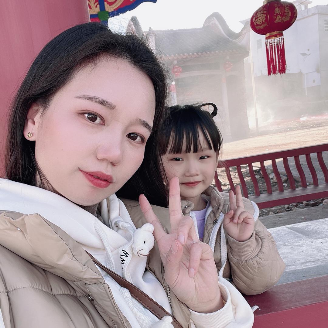 客家妹子来卖车