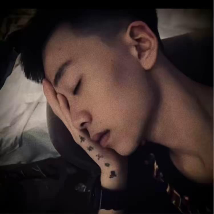 反方向的风