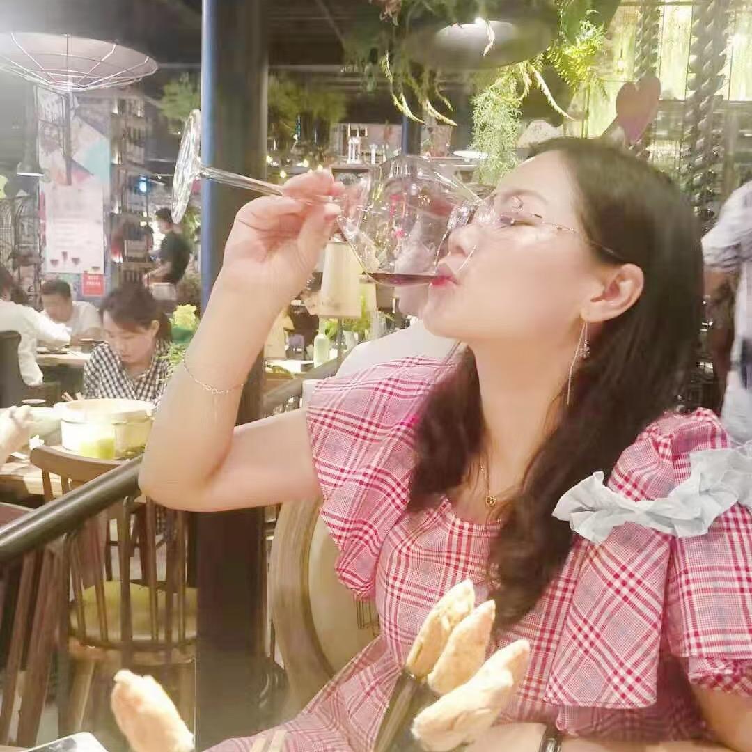 沐槿（王小样儿）