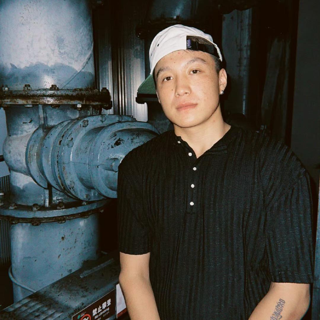 开心主义✧٩(ˊωˋ*)و✧🤦‍♂️