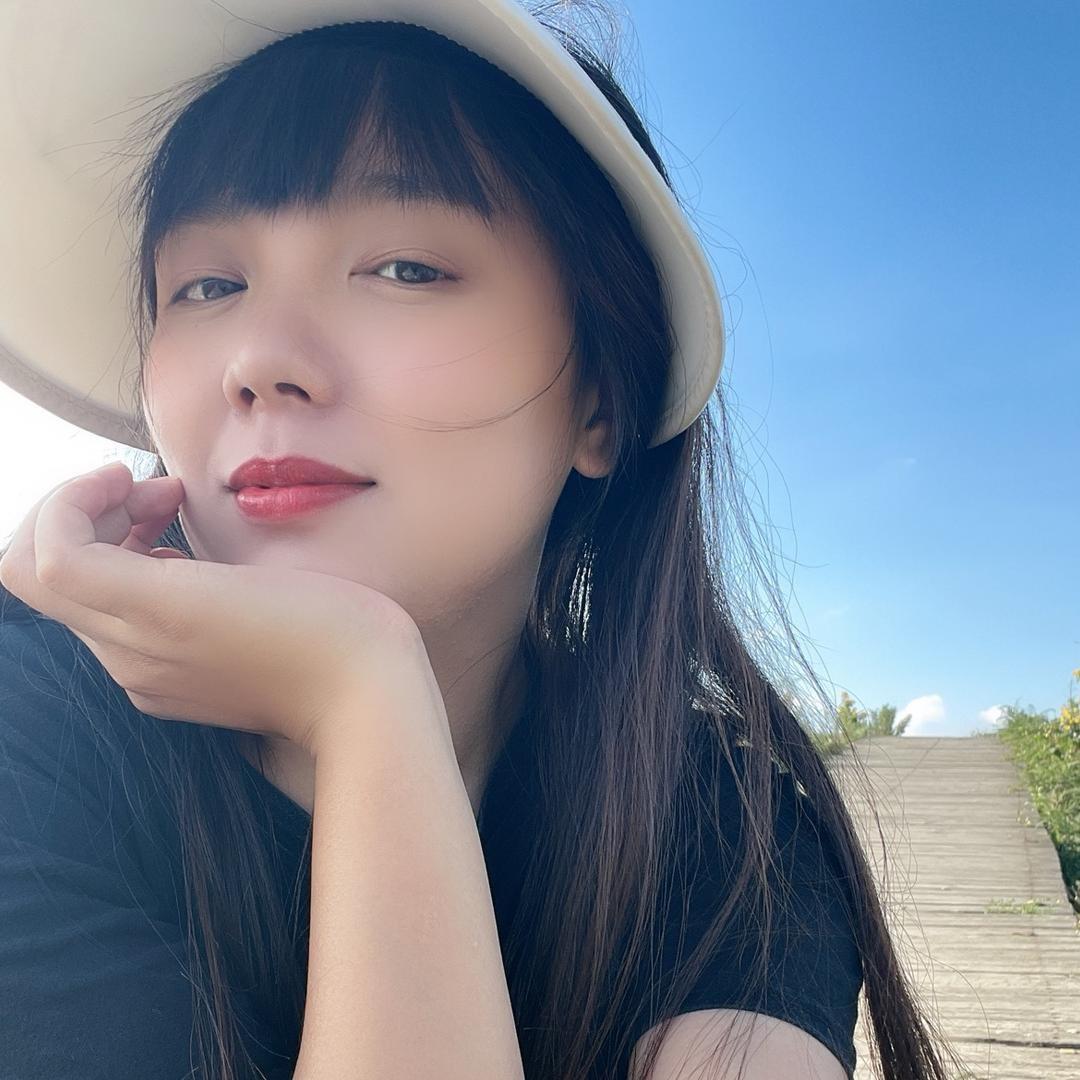 爱笑的小婷婷