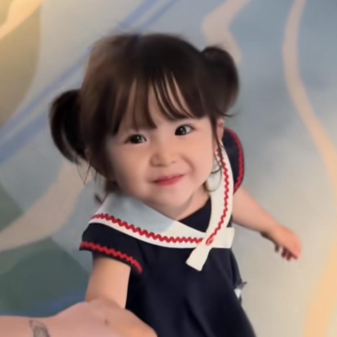耳东鍱.