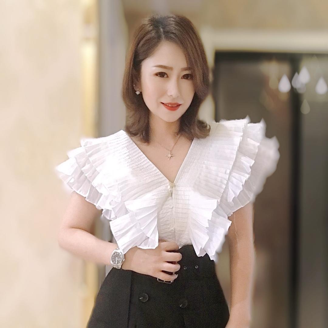 叶子（车检小姐姐）