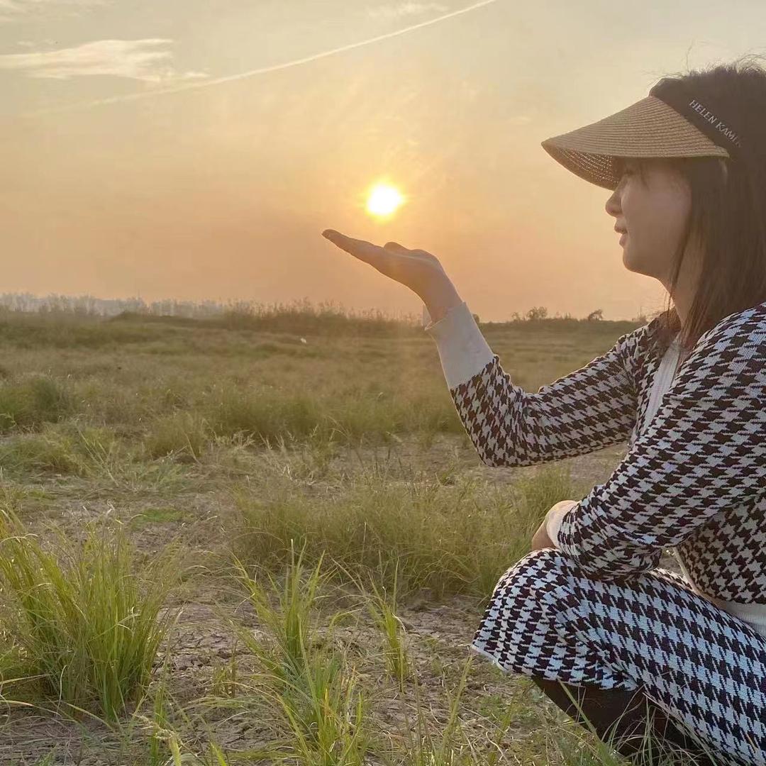 芳芳早上7:30直播