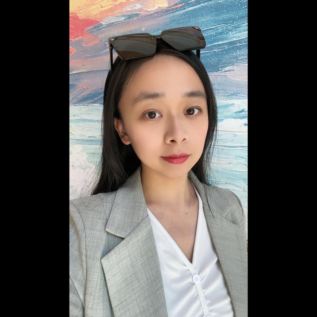 ` 吕   不清