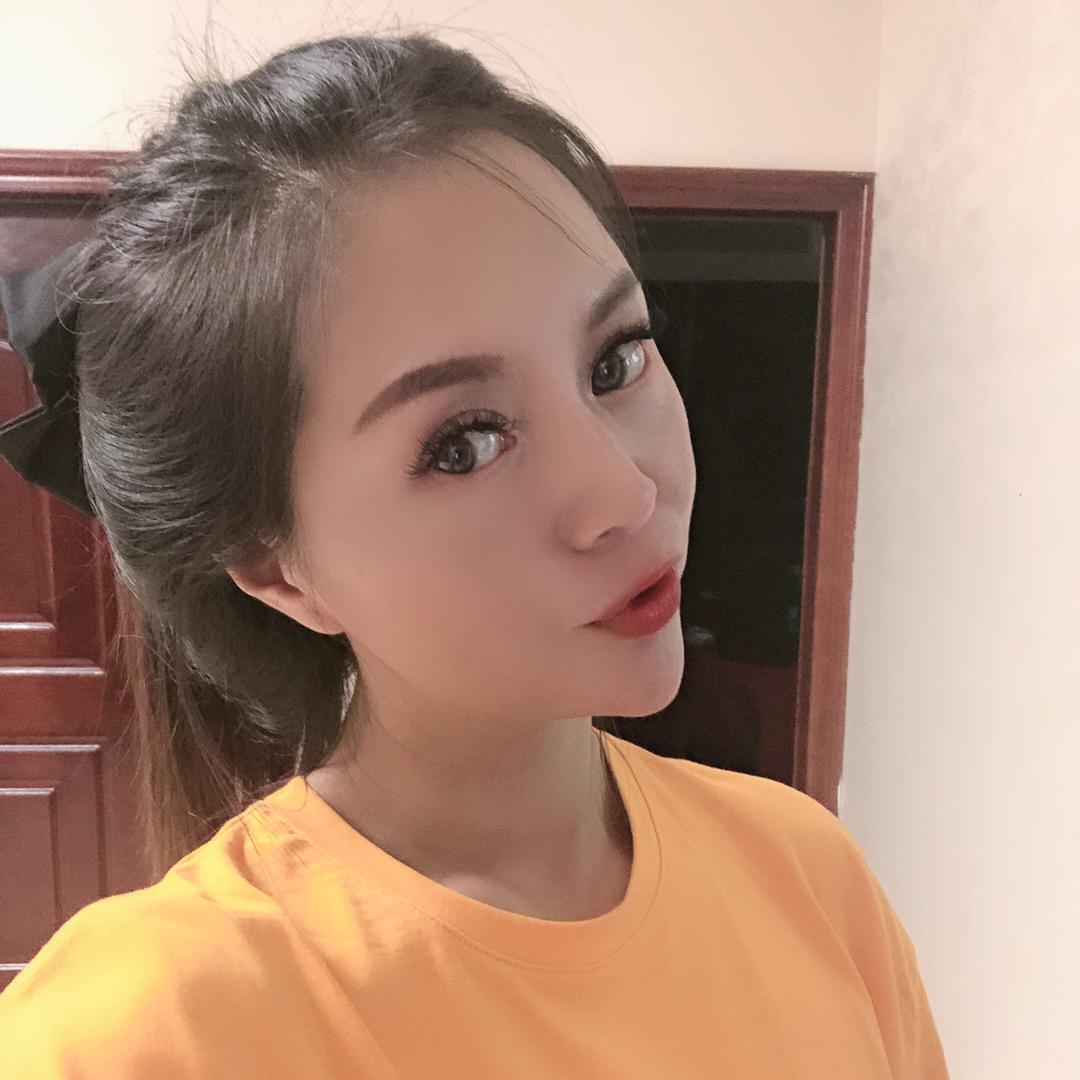 吉娜