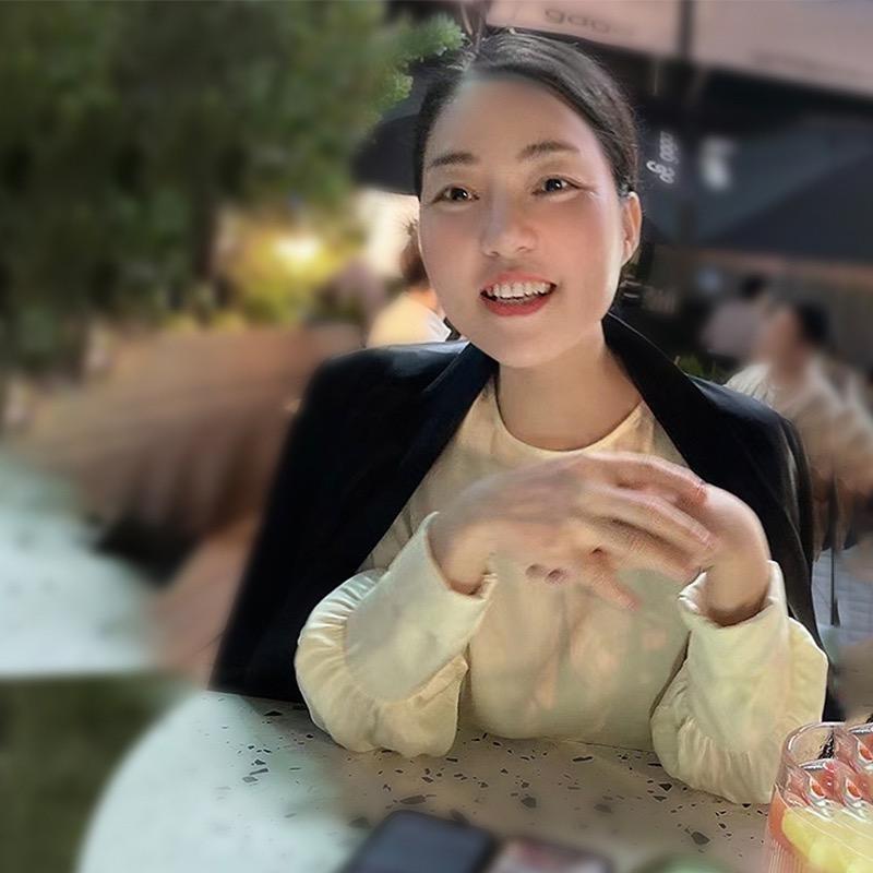 深圳南油阿红静典真丝女装
