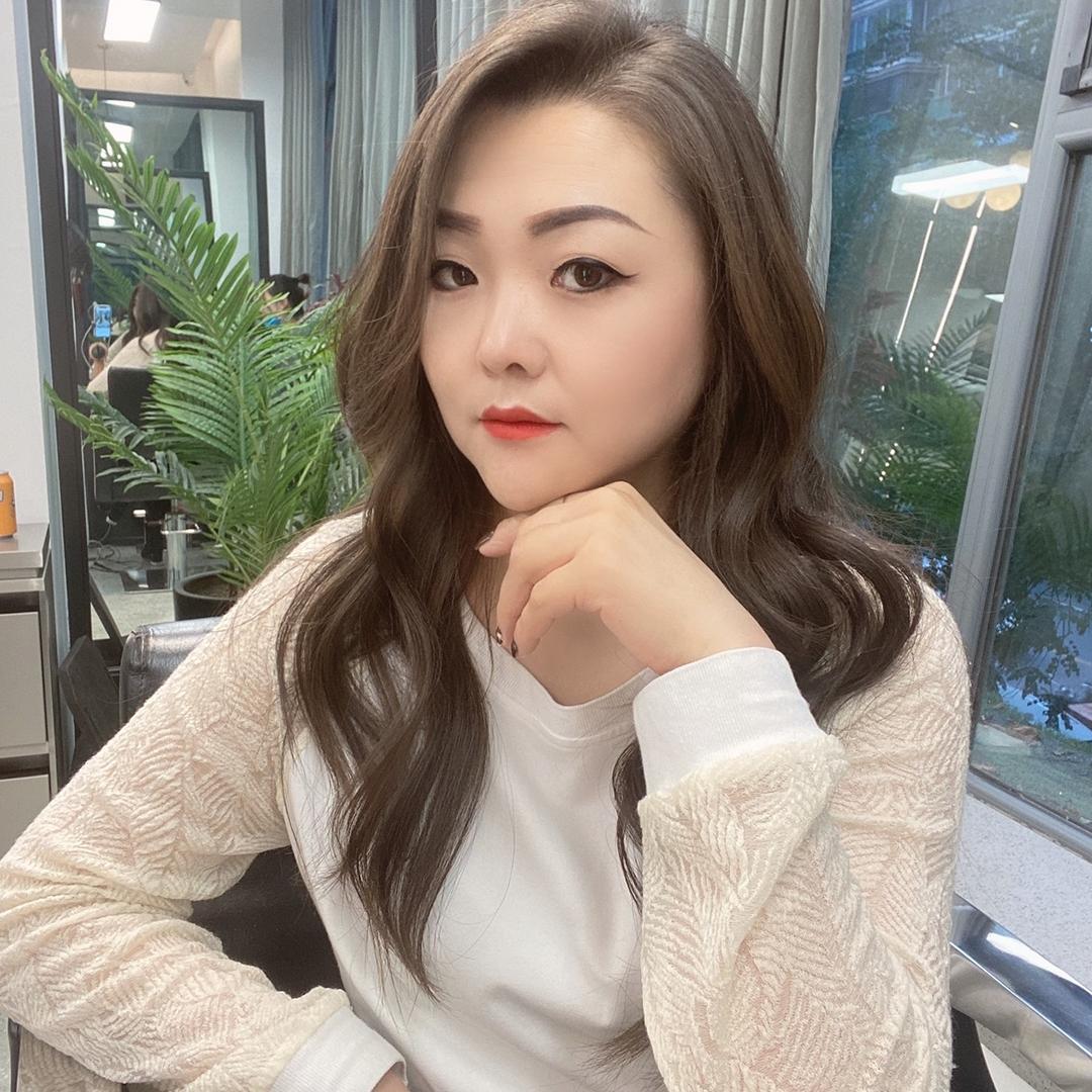 💋꧁༺绮༻꧂💋