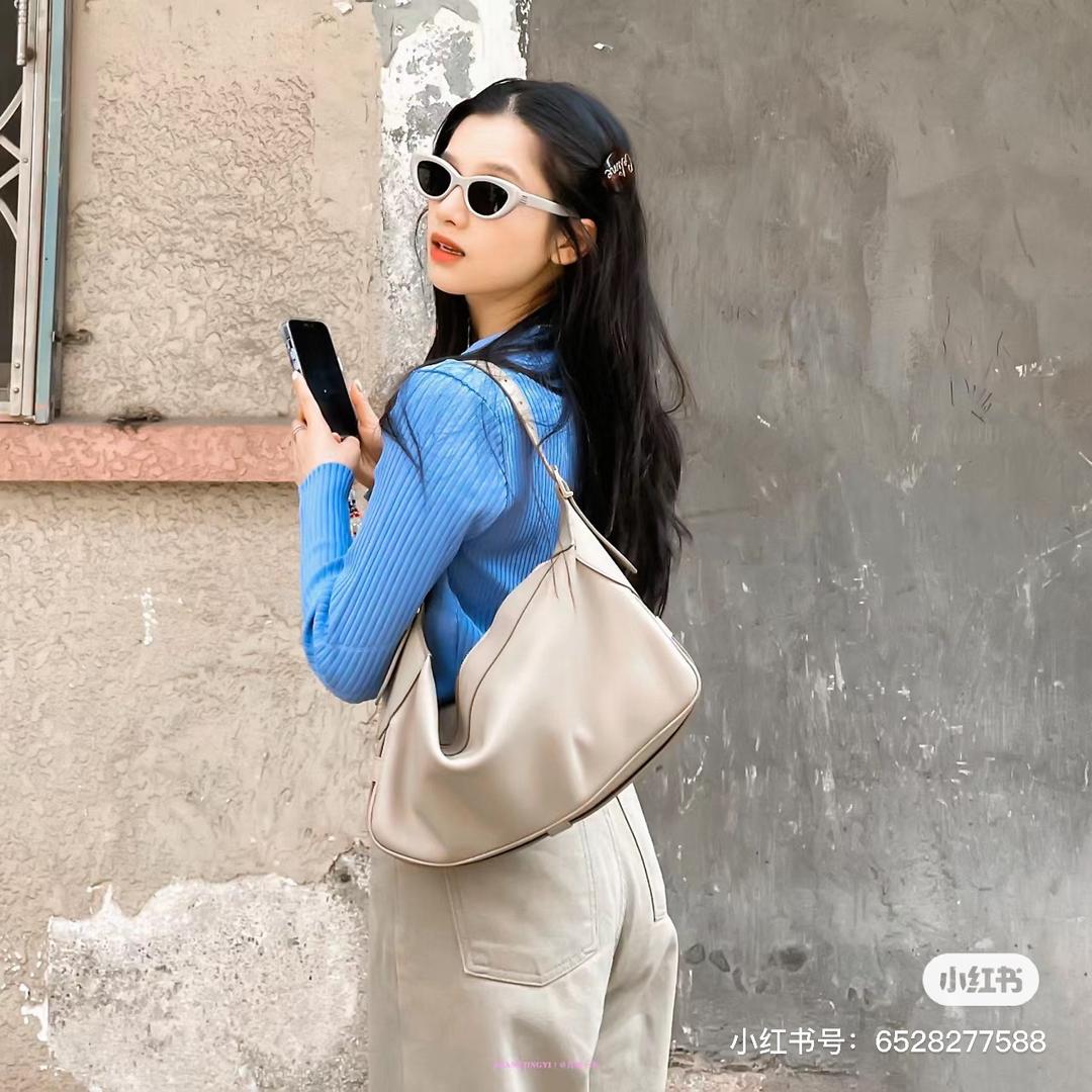 爱吃鸭脖