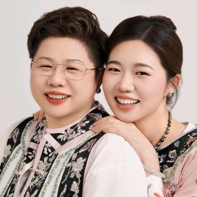 花滿林真丝服饰～爆款返场