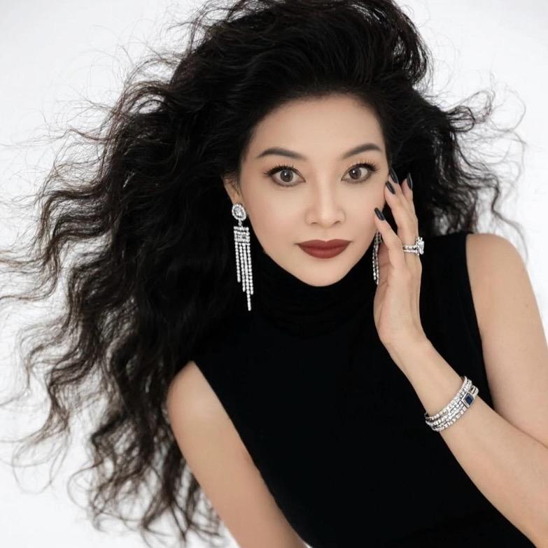 🇨🇳花仙子🇷🇸