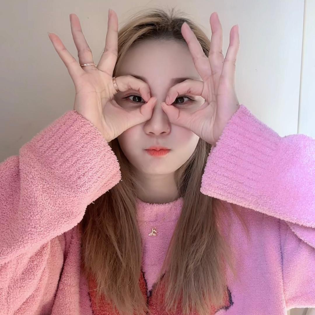 杨柳ོ࿆࿆ 𓆡𓆝𓆟𓆜 𓆞𓆝
