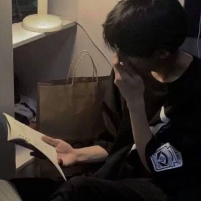 &