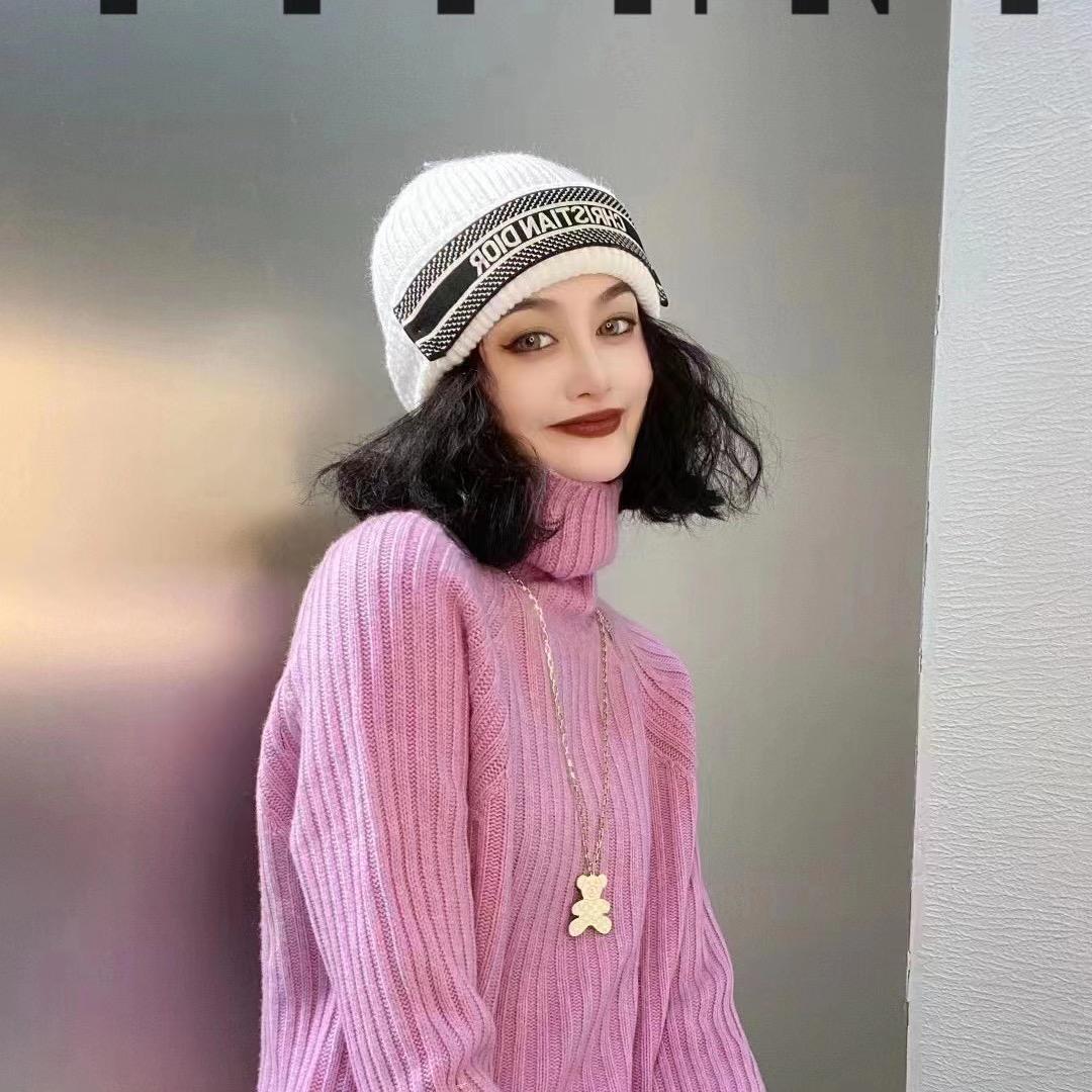 燕小忆