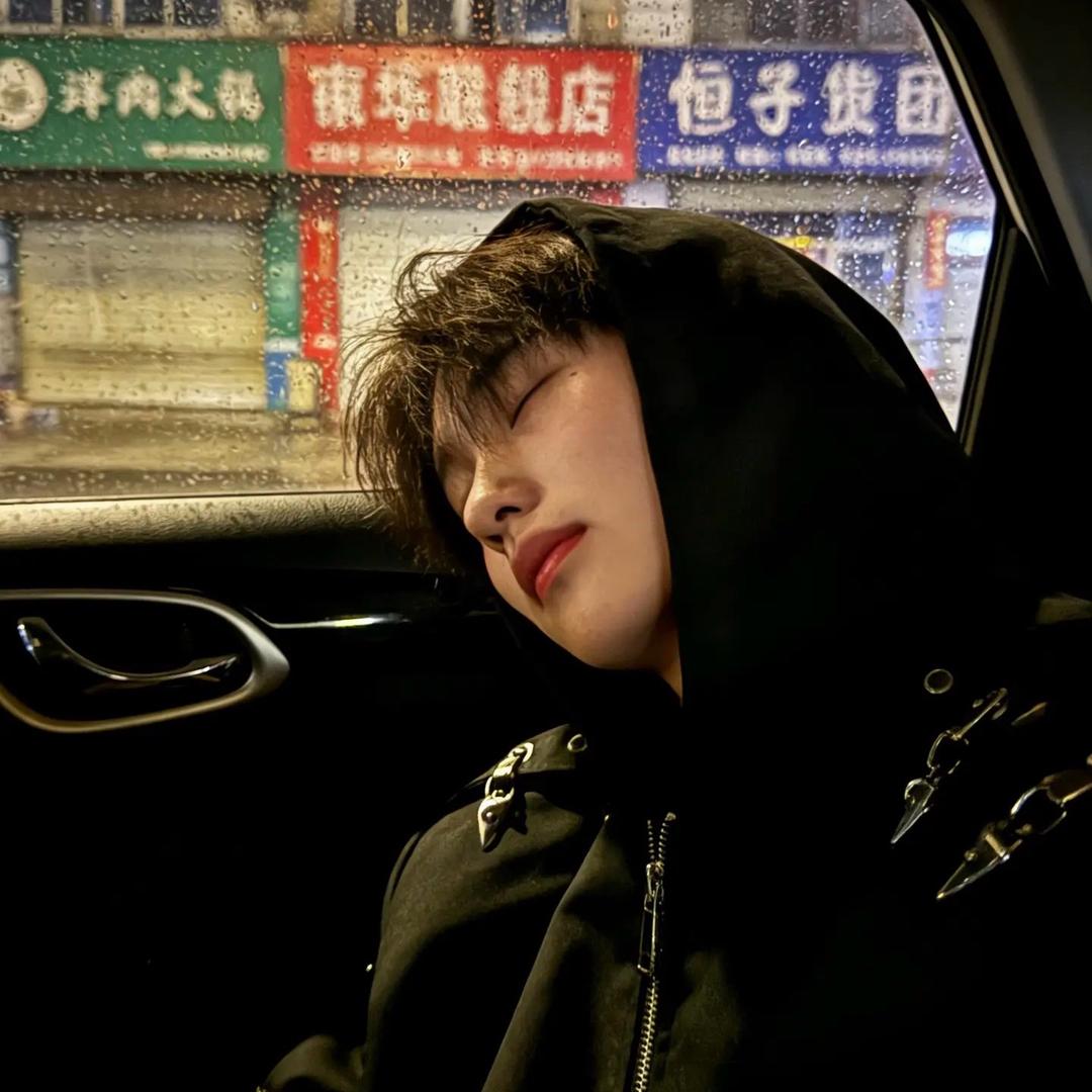 贝利亚没有斜方肌