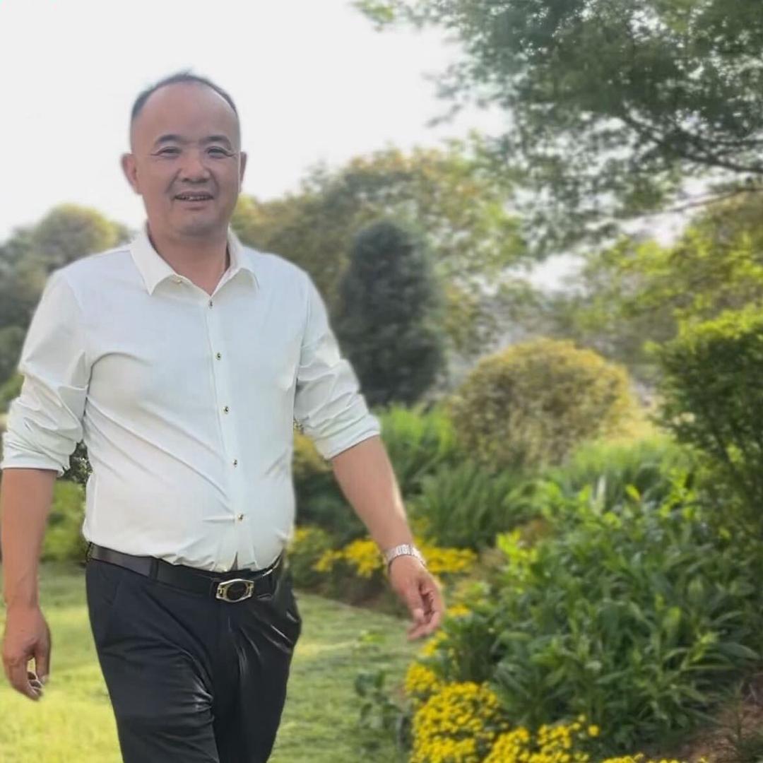 泉州皇舰门窗-刘皇