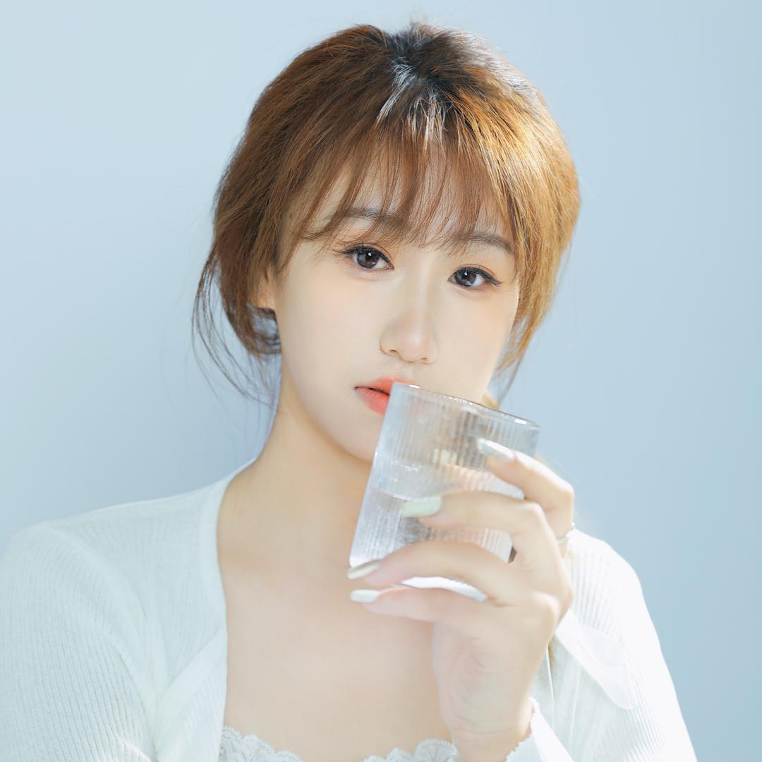 小乔.