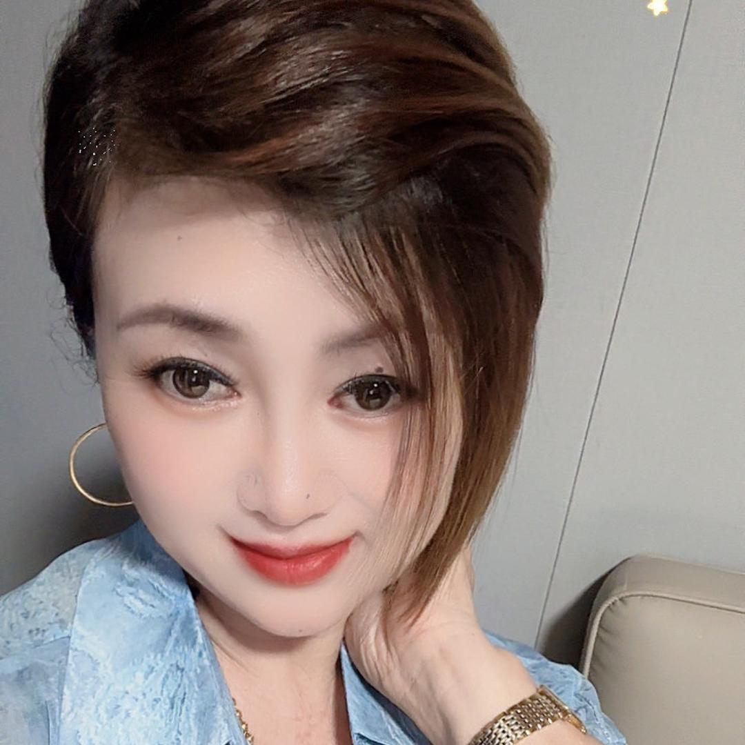佛荫税萍鸡汤，富豪商务客栈