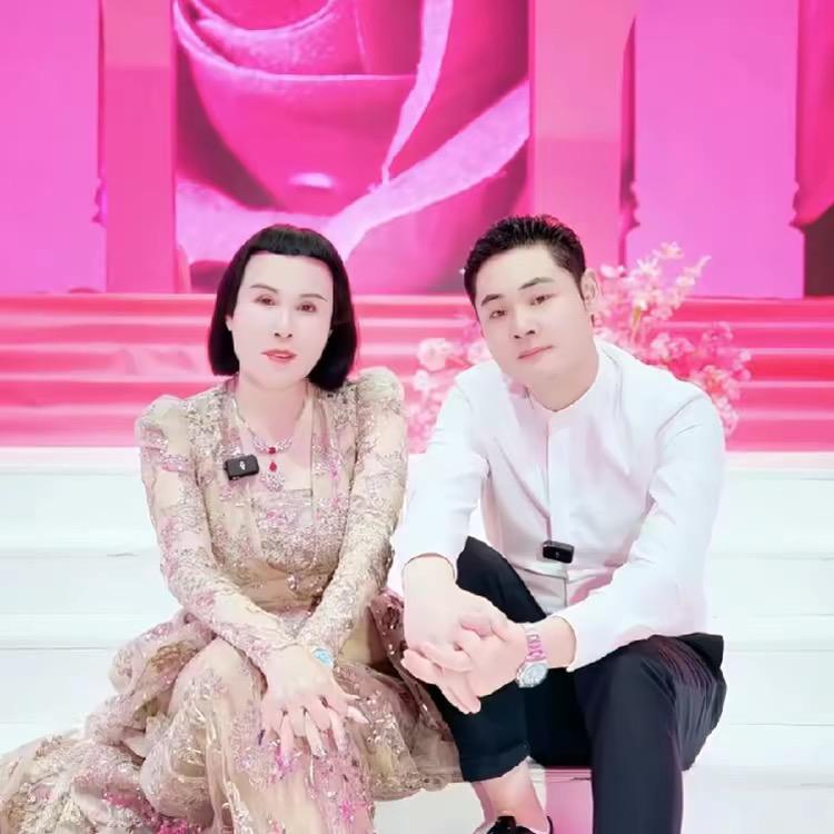 黛莱皙达人～莹