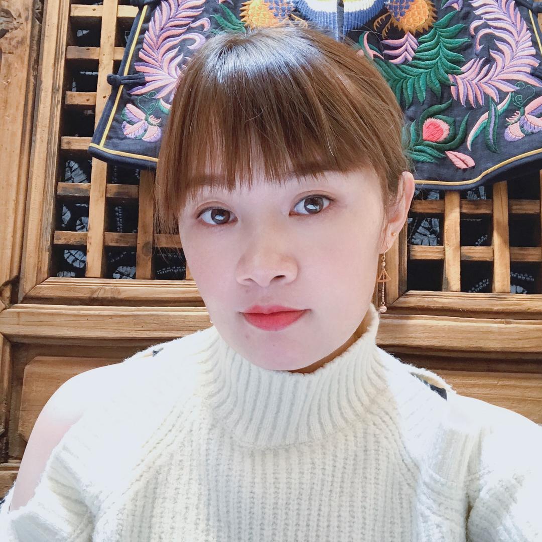 赵一鸣零食  大汉锦绣店