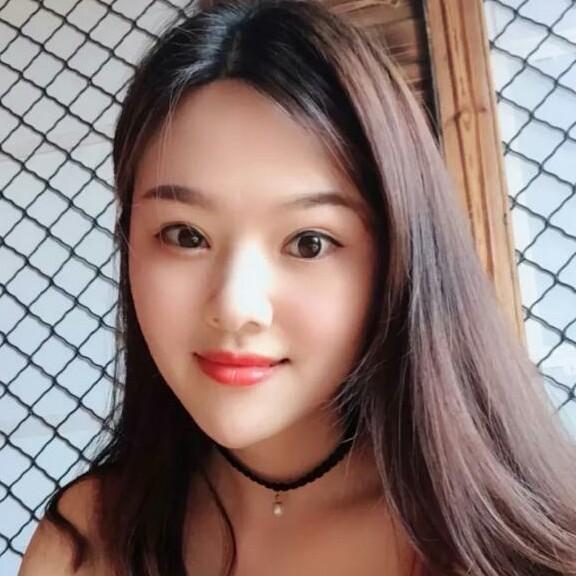 依依，蓝莓