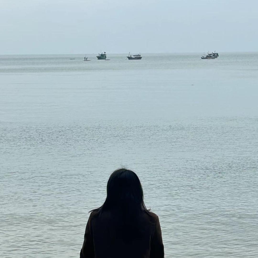 小王小王 小熊软糖