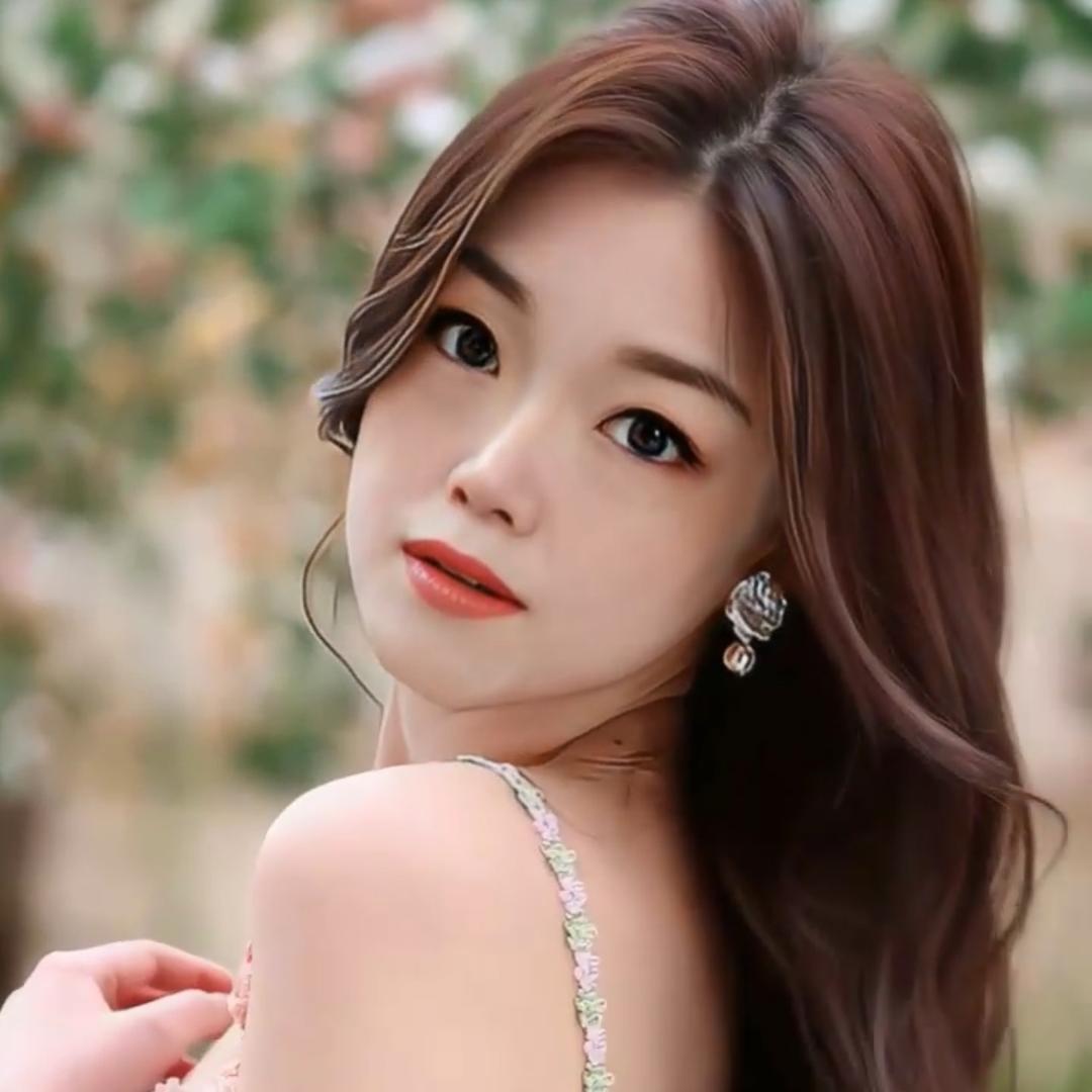 莹莹🍀