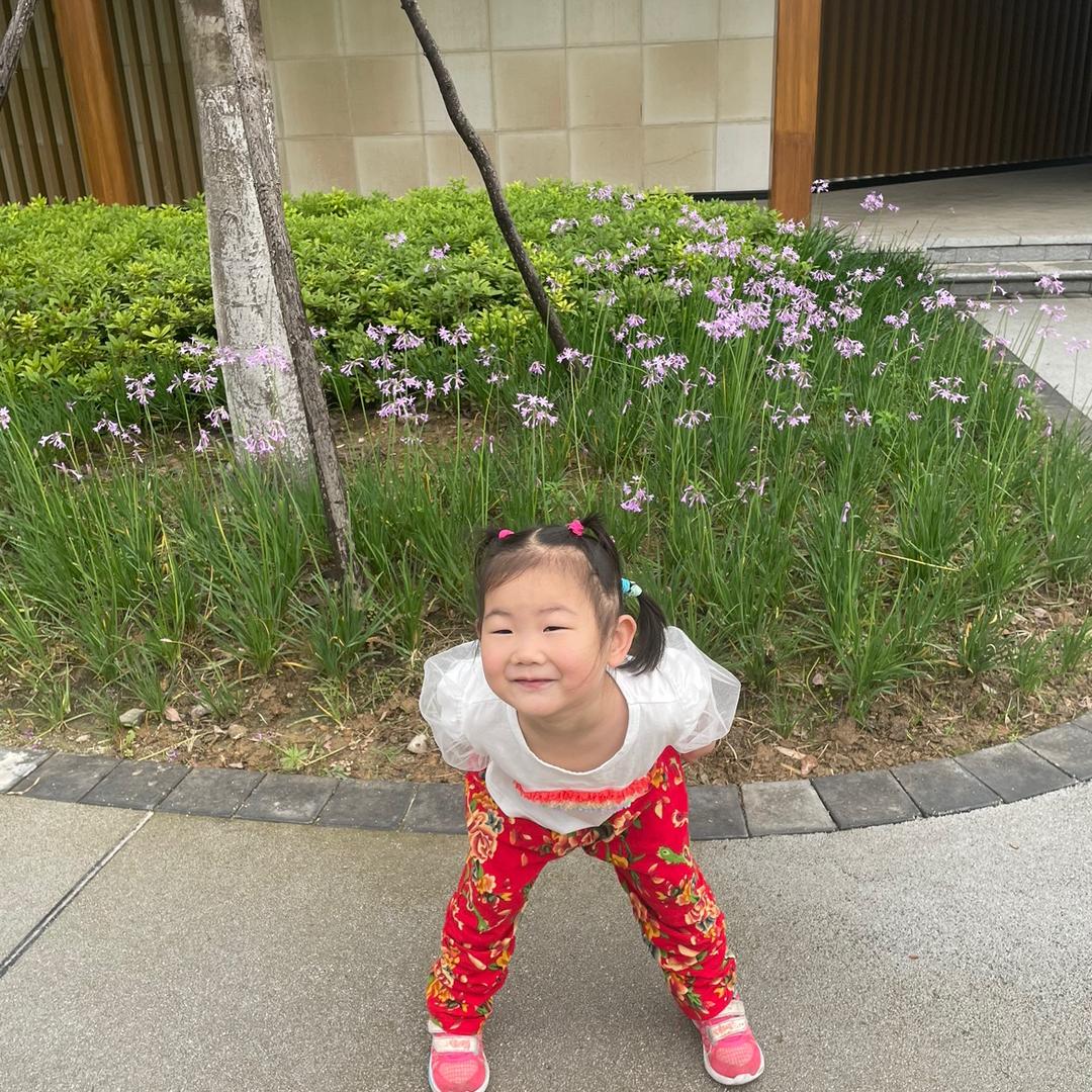 墨色芊华