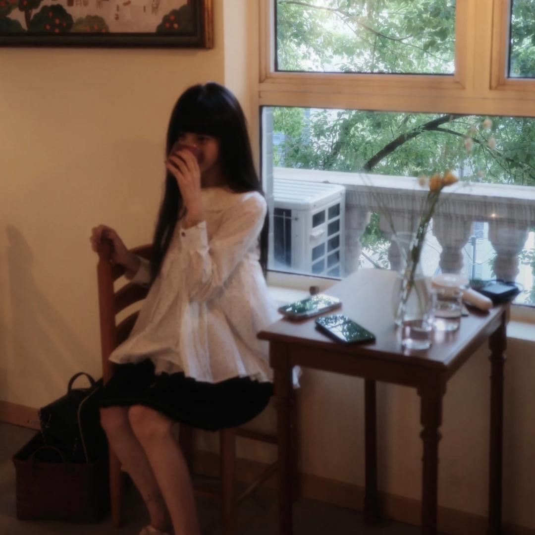 小初ㅤ