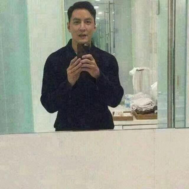 人间四月天。