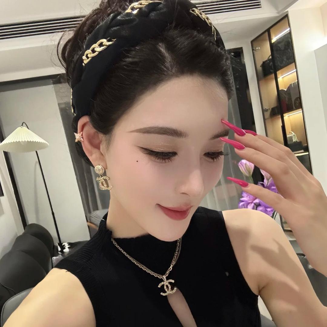 悠悠大美女